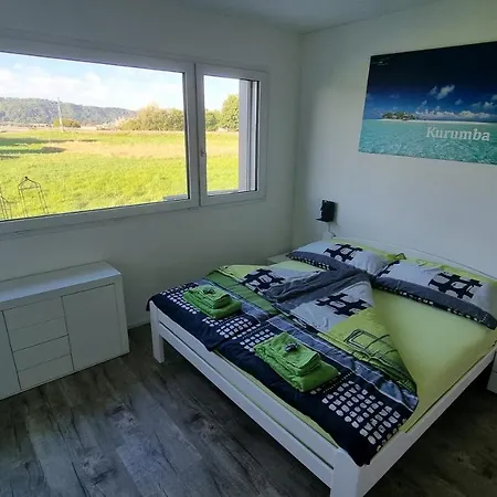 Beachin - Sport, Events, Hotel, Restaurant, Bar Szálloda Ins