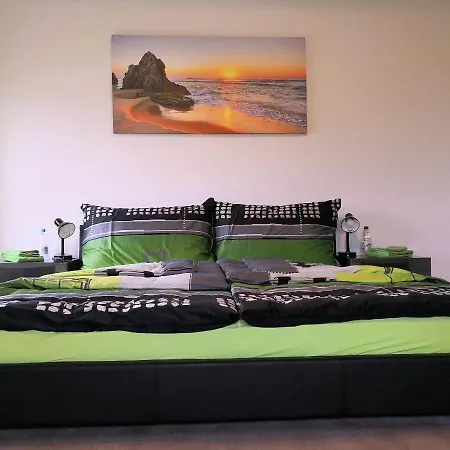 Beachin - Sport, Events, Hotel, Restaurant, Bar 3* Ins