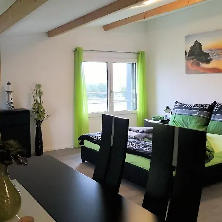 Beachin - Sport, Events, Hotel, Restaurant, Bar Szálloda 3*