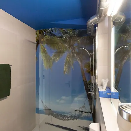 Beachin - Sport, Events, Hotel, Restaurant, Bar