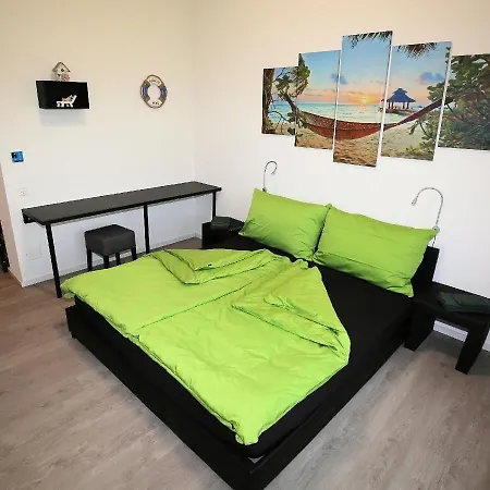 Beachin - Sport, Events, Hotel, Restaurant, Bar Ins