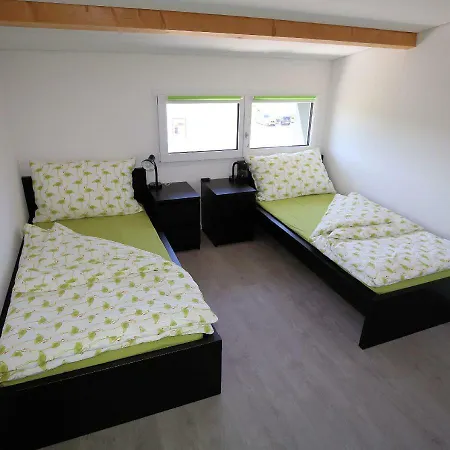 Beachin - Sport, Events, Hotel, Restaurant, Bar Szálloda 3*