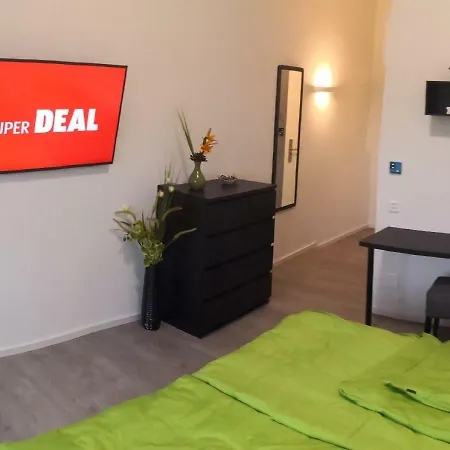 Beachin - Sport, Events, Hotel, Restaurant, Bar 3* Ins