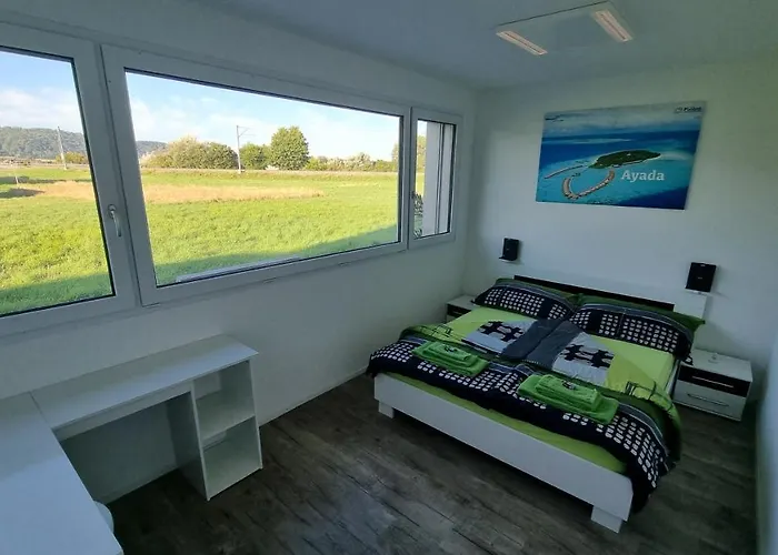 Beachin - Sport, Events, Hotel, Restaurant, Bar Ins