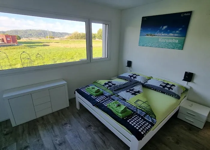 Beachin - Sport, Events, Hotel, Restaurant, Bar Hotel Ins