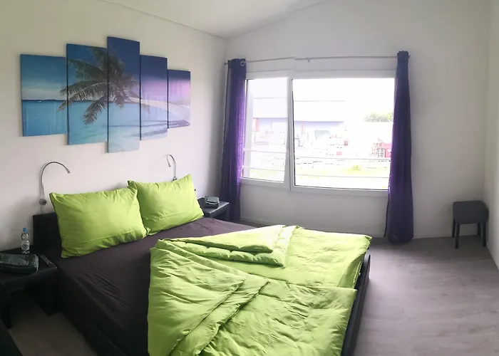 Beachin - Sport, Events, Hotel, Restaurant, Bar 3*