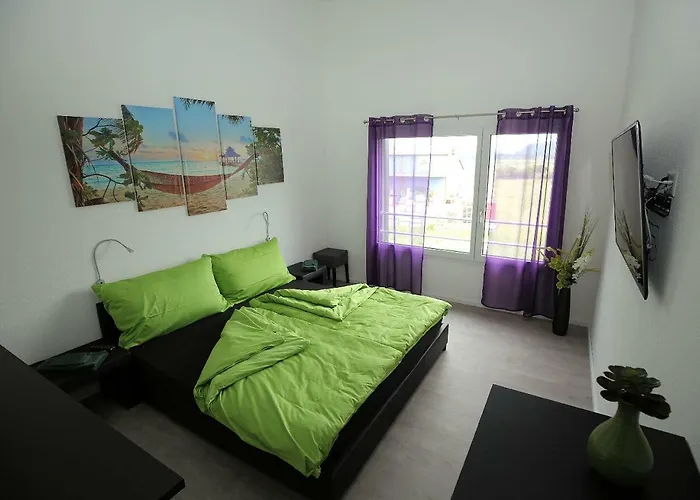 Beachin - Sport, Events, Hotel, Restaurant, Bar Hotel