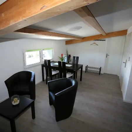 Beachin - Sport, Events, Hotel, Restaurant, Bar Szálloda 3*