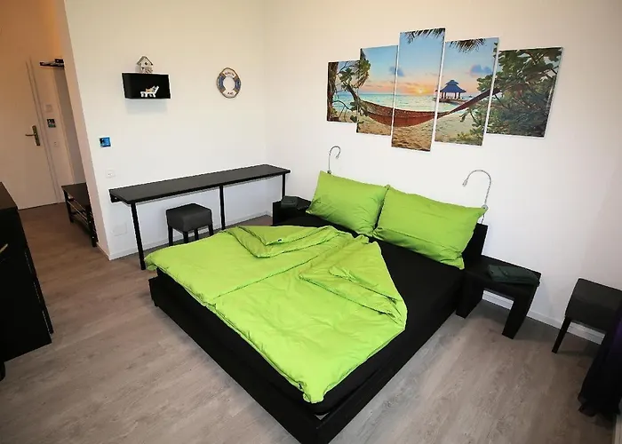 Beachin - Sport, Events, Hotel, Restaurant, Bar Ins