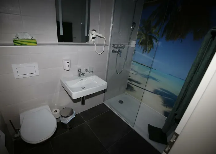 Beachin - Sport, Events, Hotel, Restaurant, Bar